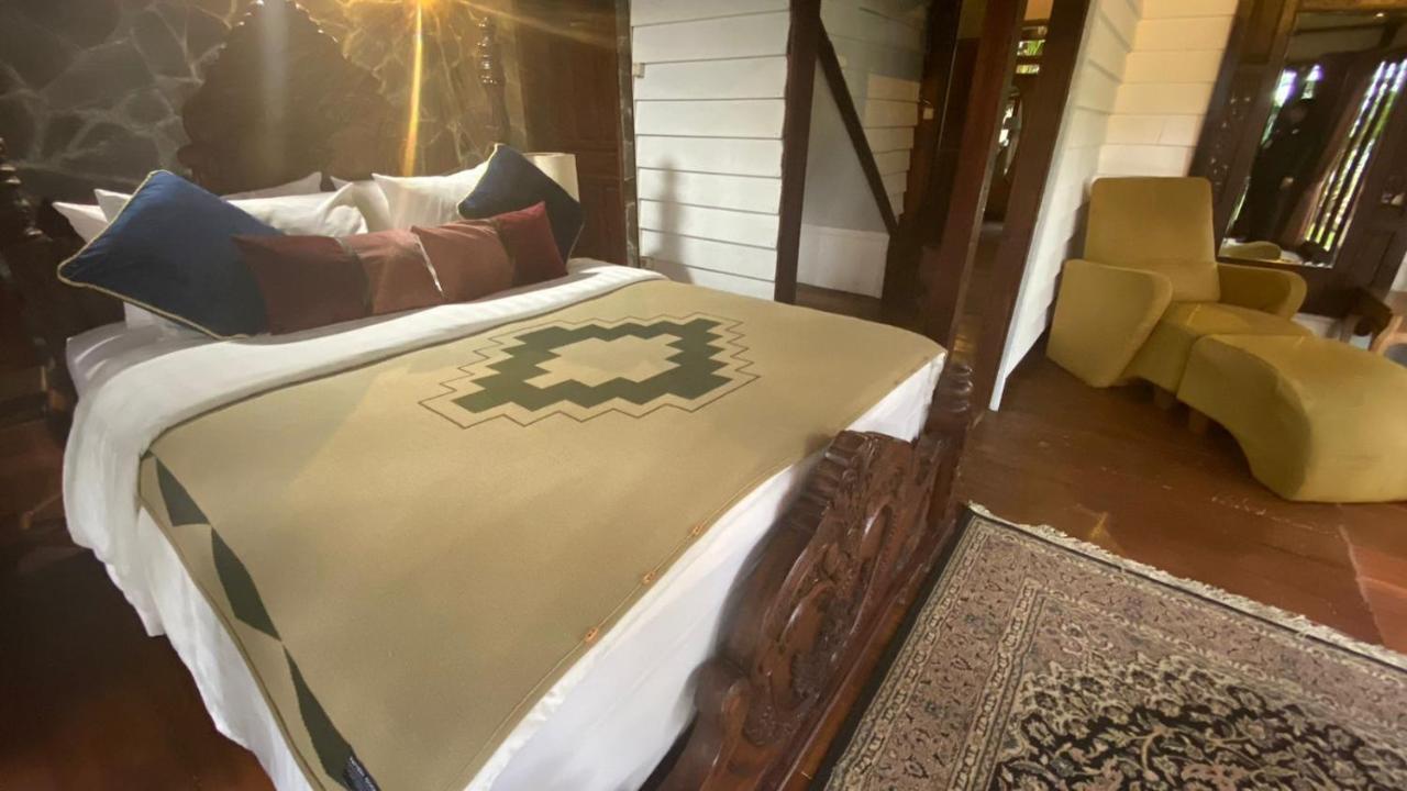 The Lodge Maribaya Cikareumbi Exterior foto