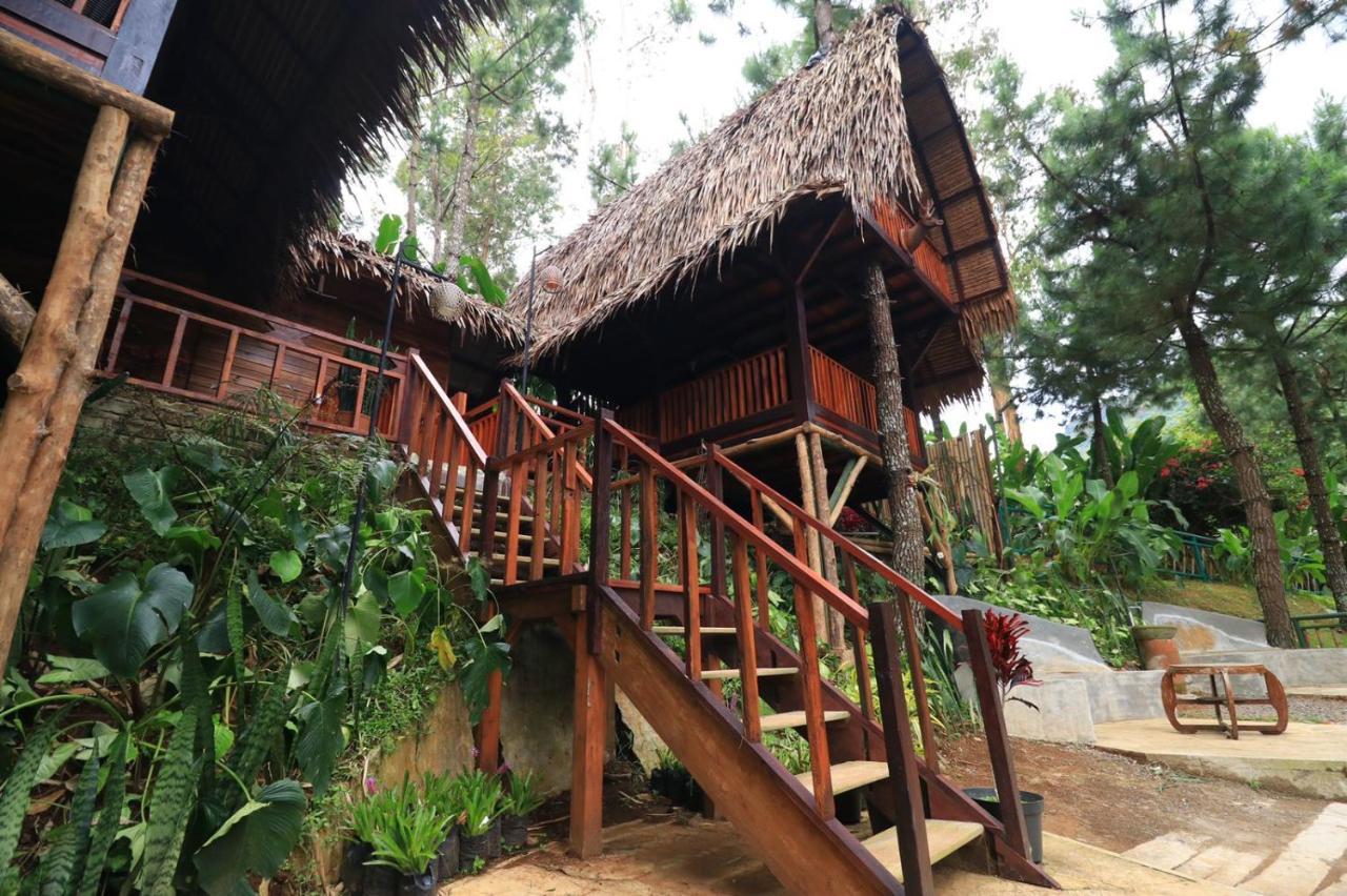 The Lodge Maribaya Cikareumbi Exterior foto